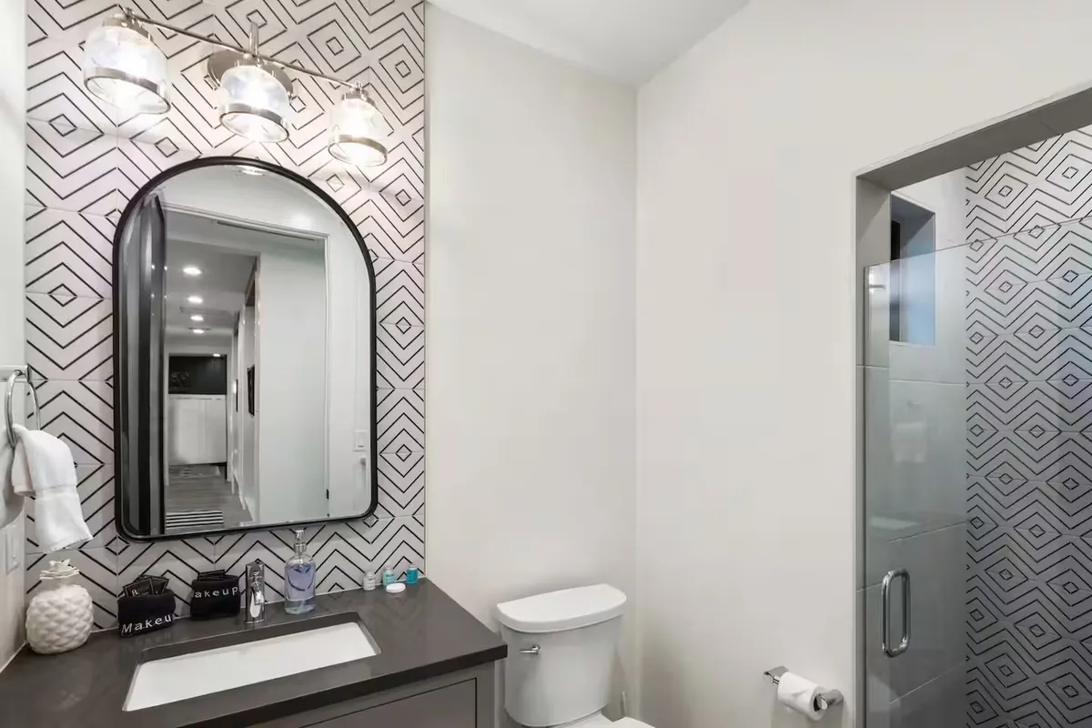 Wander Kingsland Waters #18