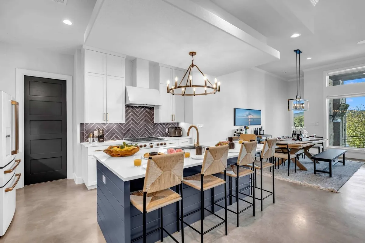 Wander Burnet Waters