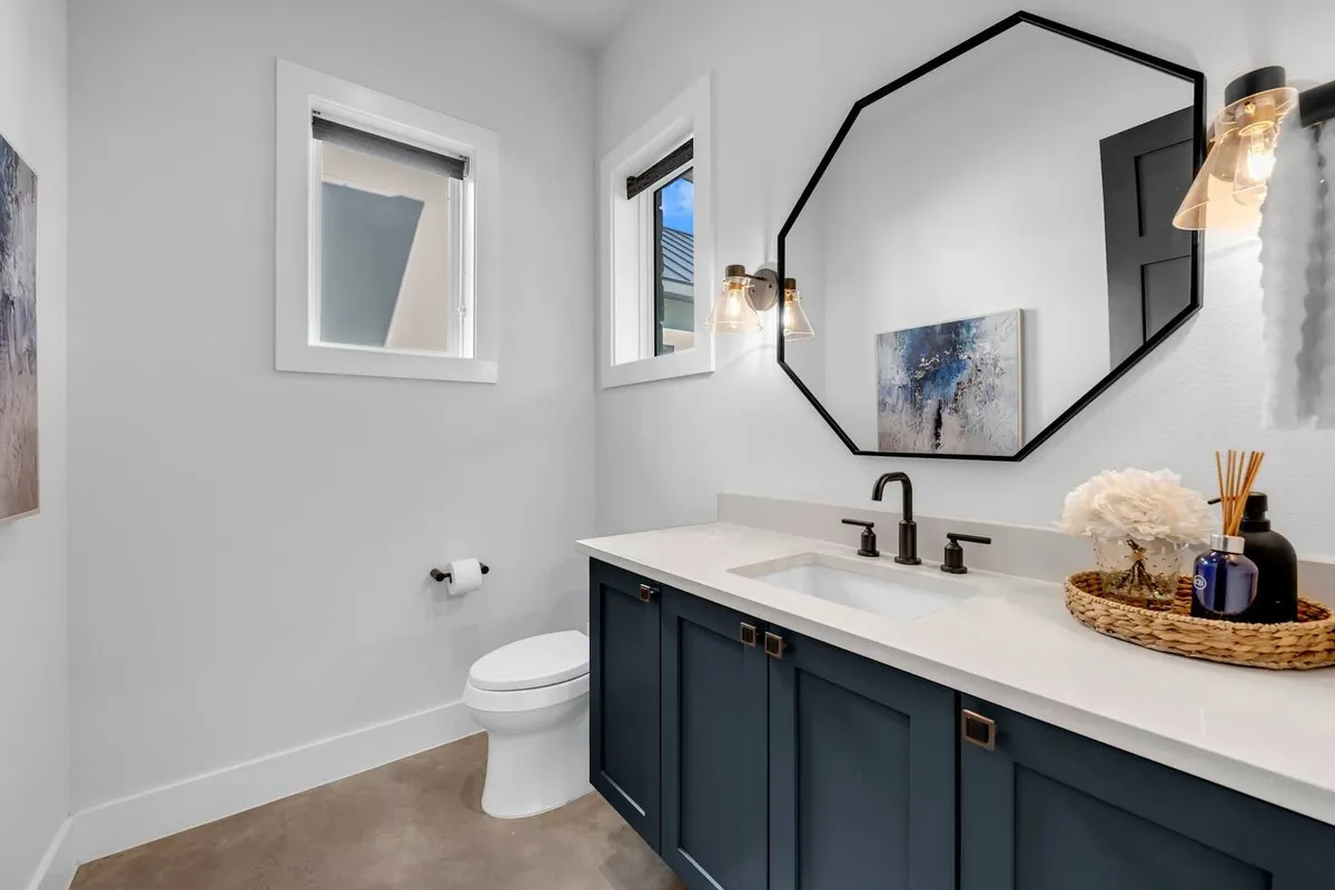 Wander Burnet Waters #21