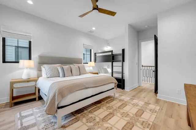 Bedroom 3 image 1