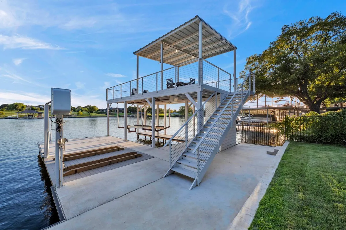 Wander Kingsland Ridge