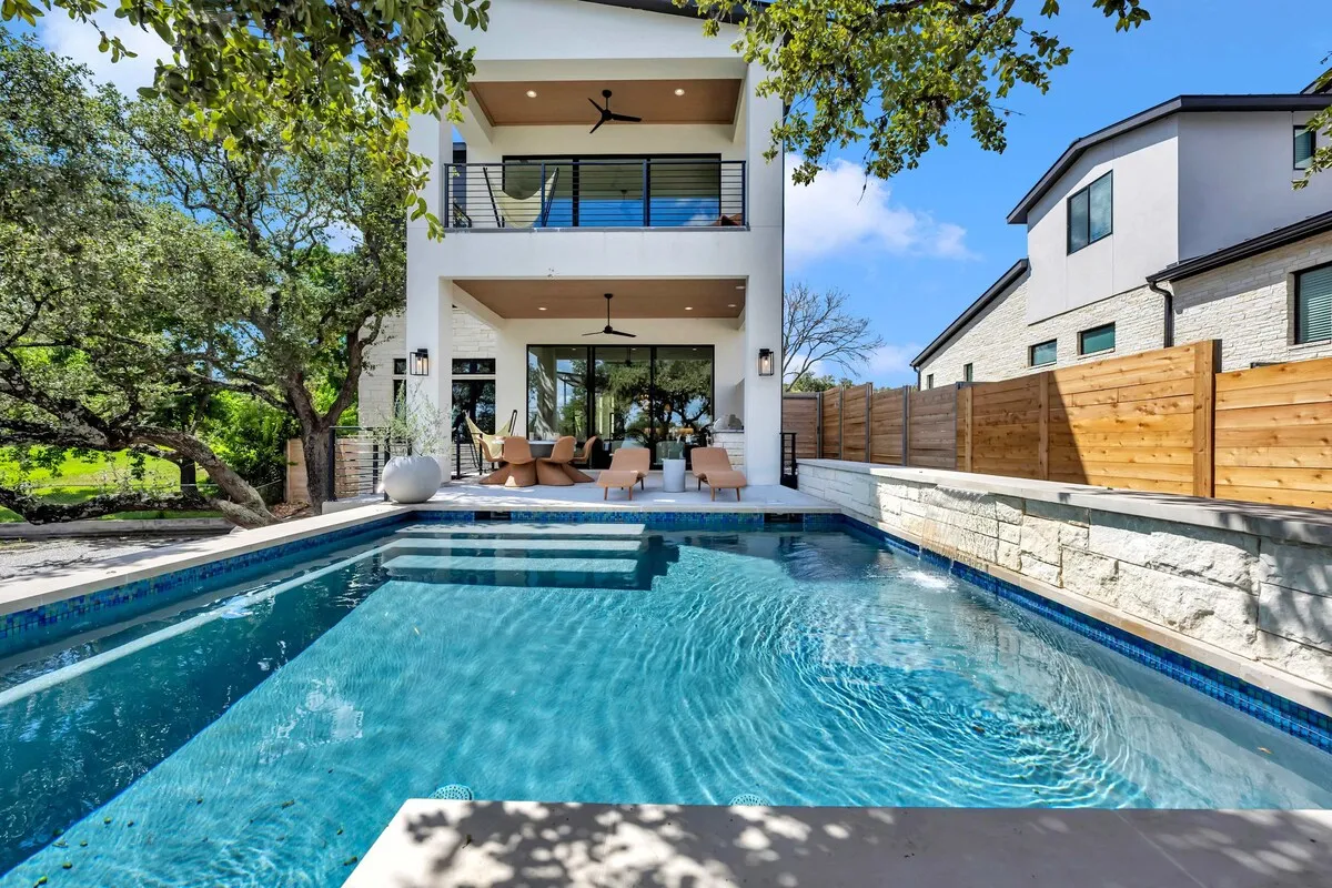 Wander Marble Falls Crest #52