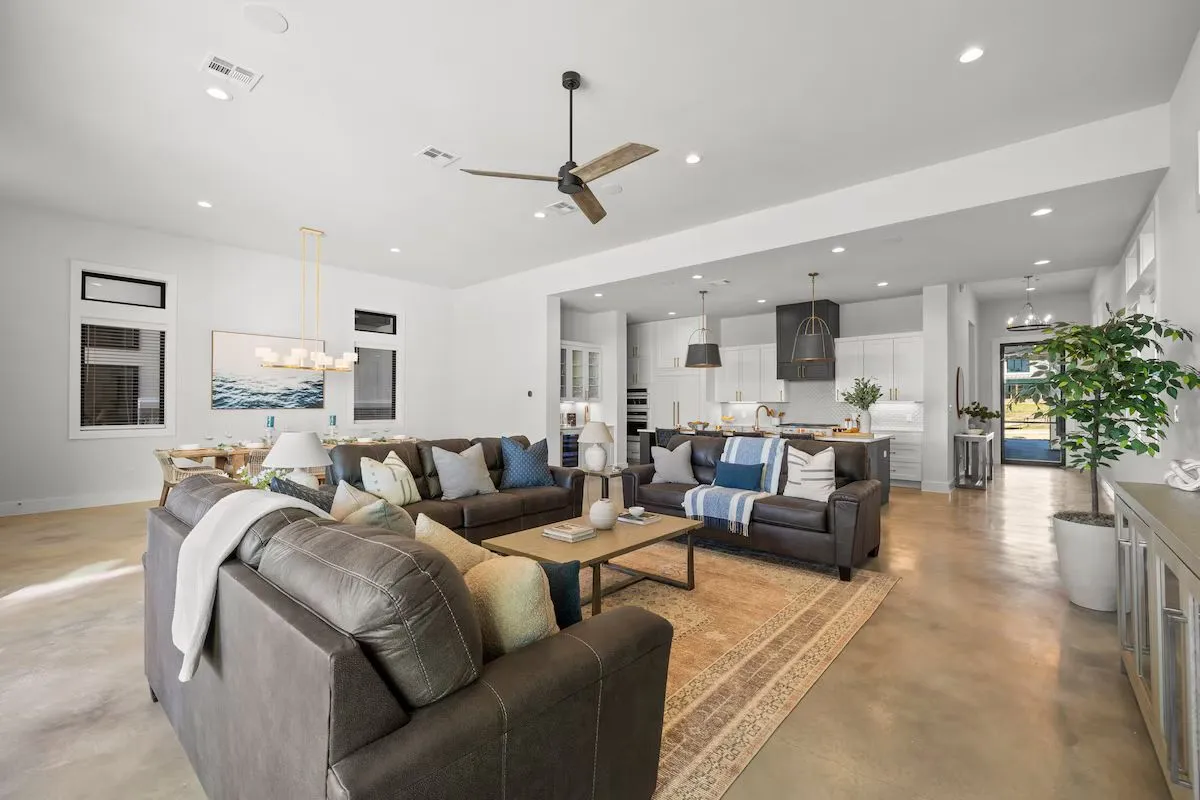 Wander Kingsland Meadow #43