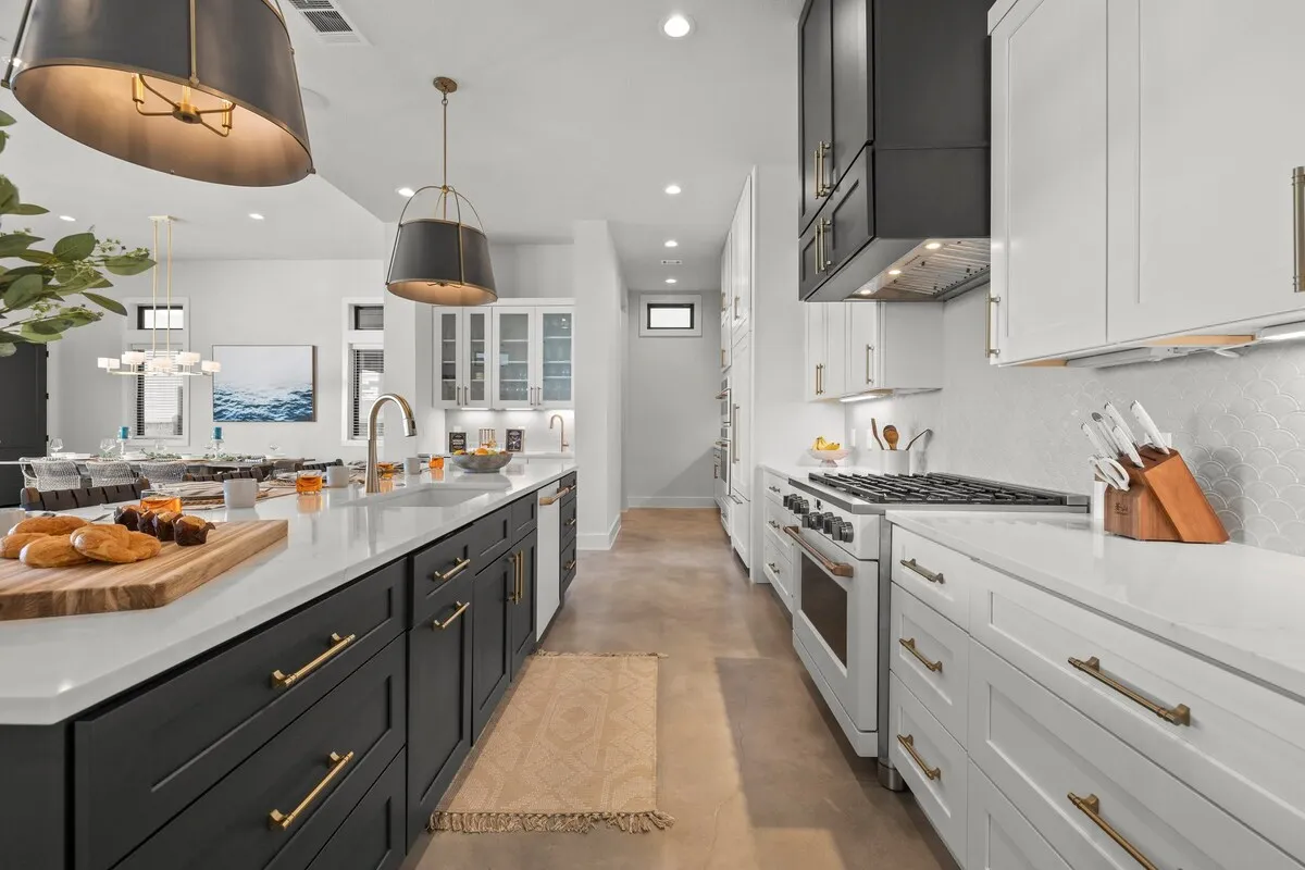 Wander Kingsland Meadow #28