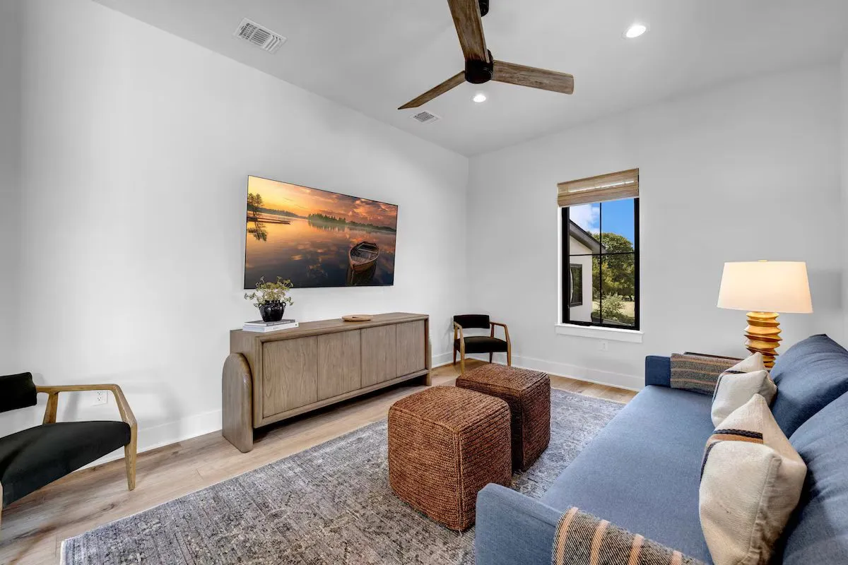 Wander Marble Falls Crest #39