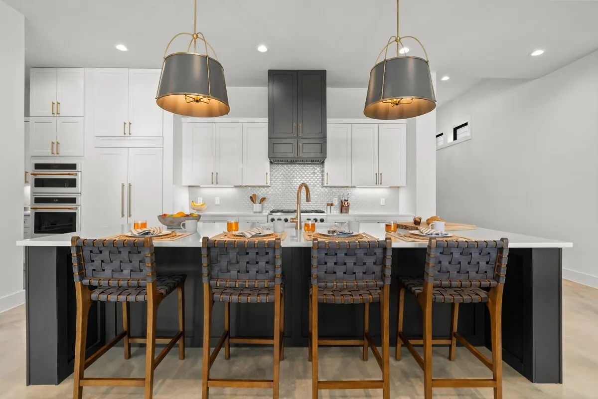 Wander Kingsland Meadow #9