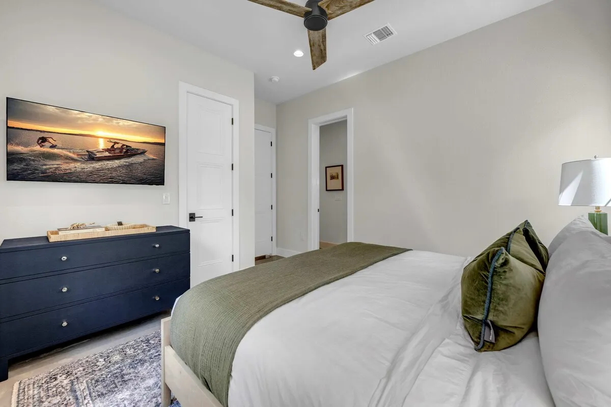 Wander Marble Falls Crest #40