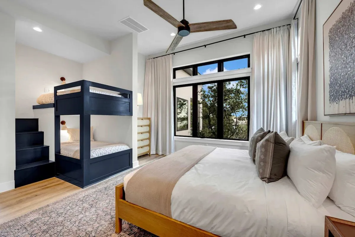 Wander Marble Falls Crest #41