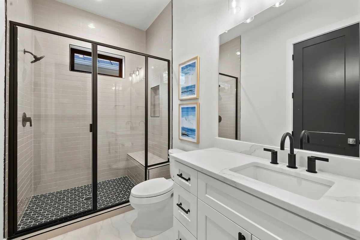 Wander Kingsland Meadow #20