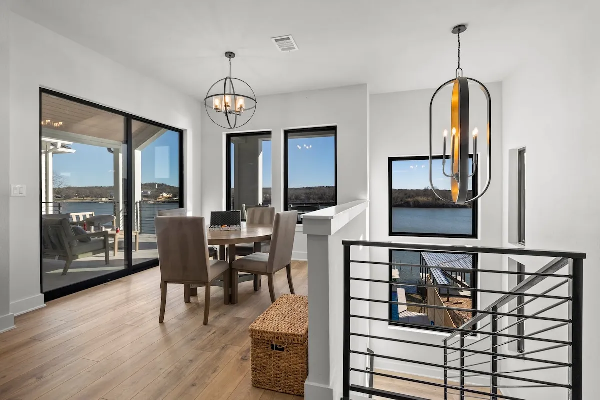 Wander Kingsland Meadow #38