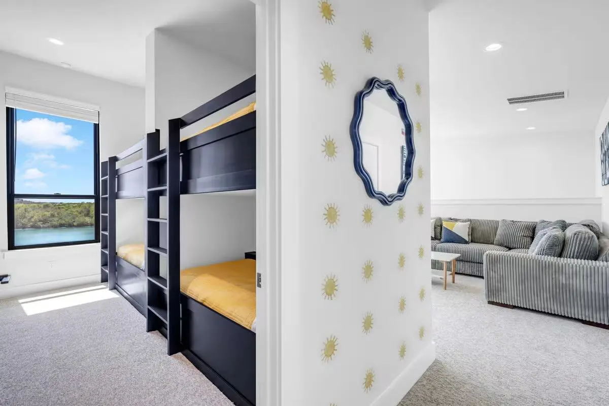 Wander Kingsland Grove #65