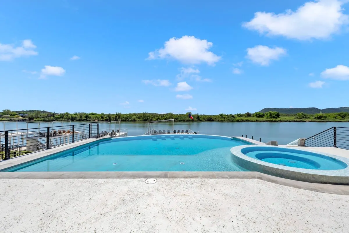 Wander Kingsland Grove #71