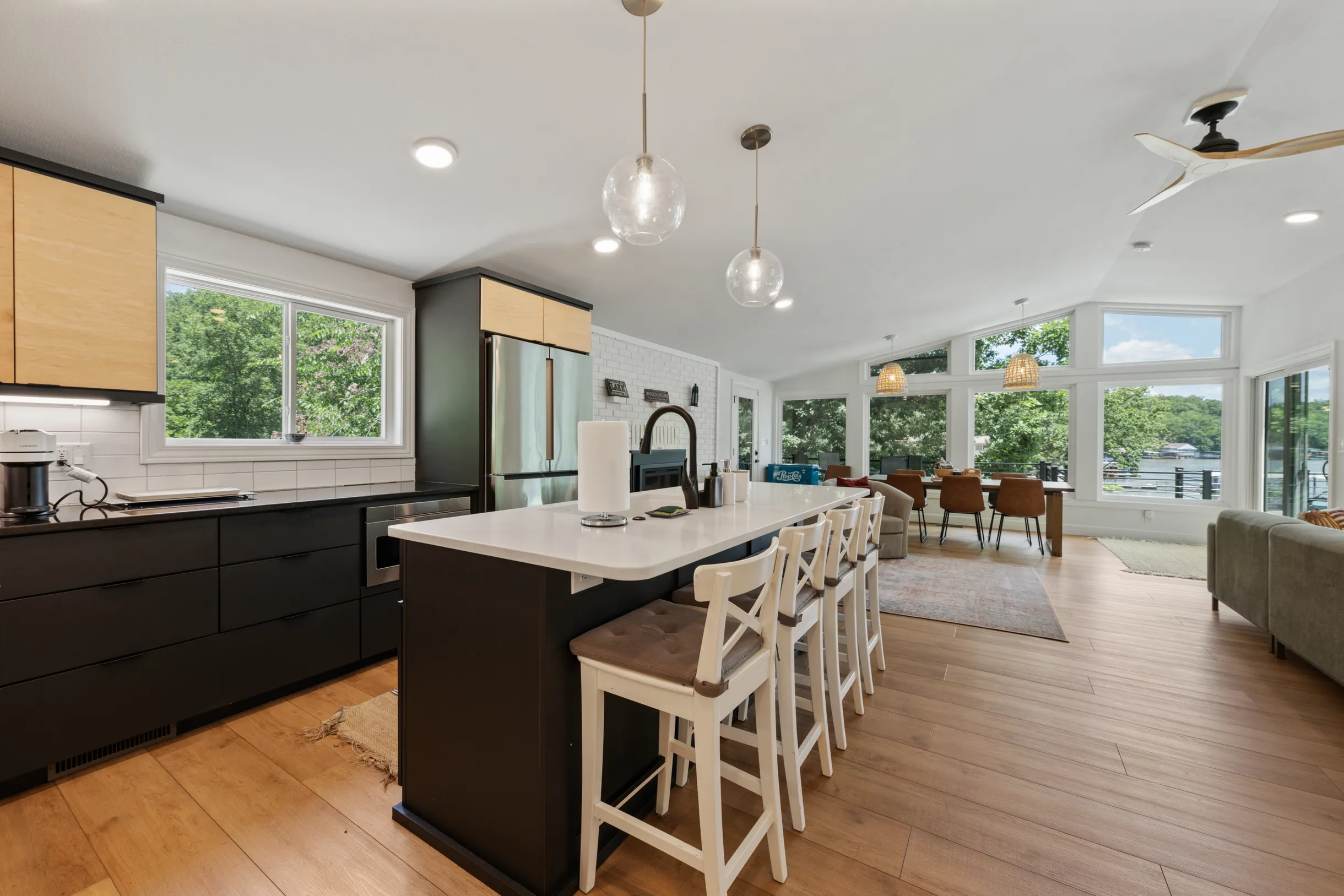 Wander Camdenton Lake #47