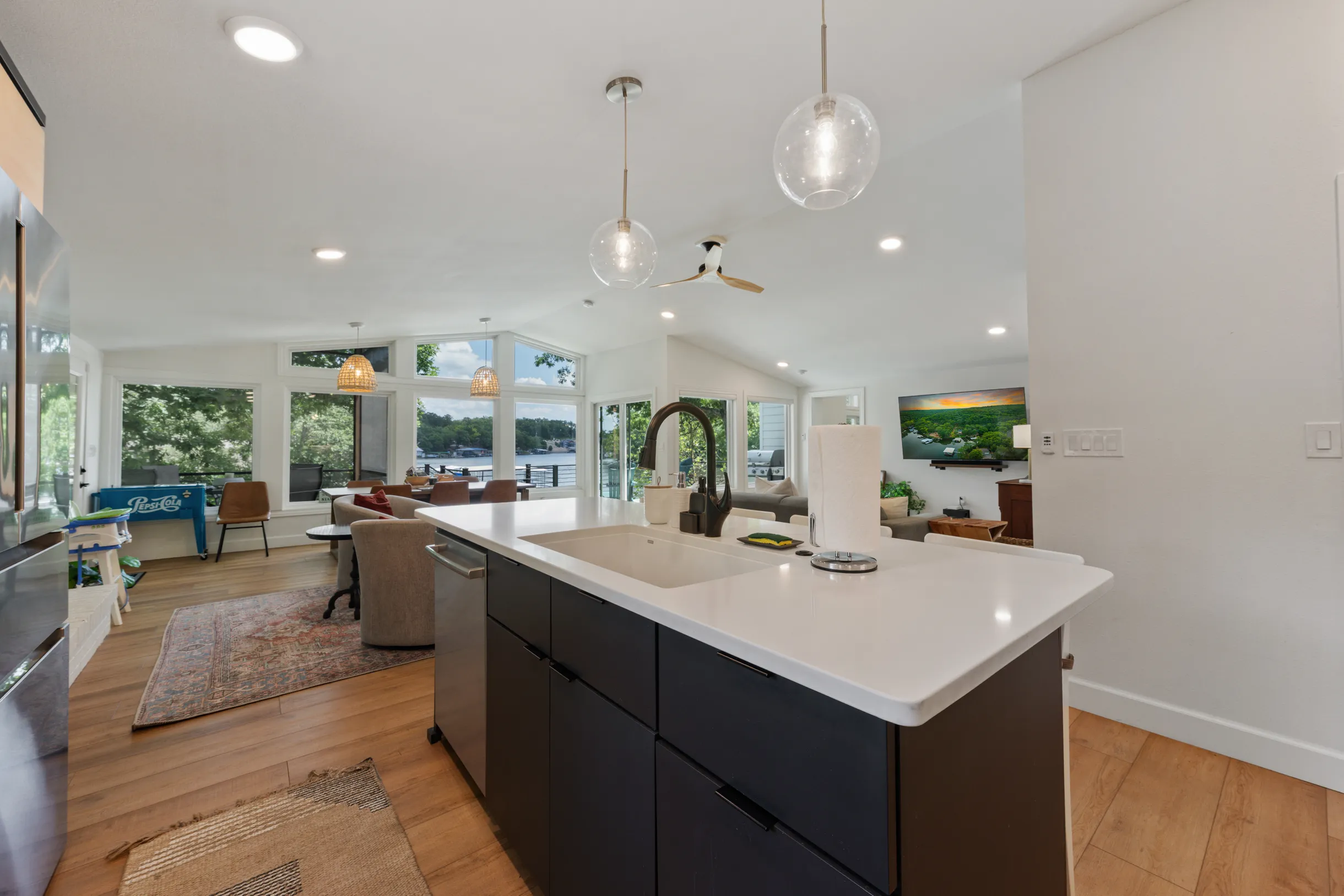 Wander Camdenton Lake #66