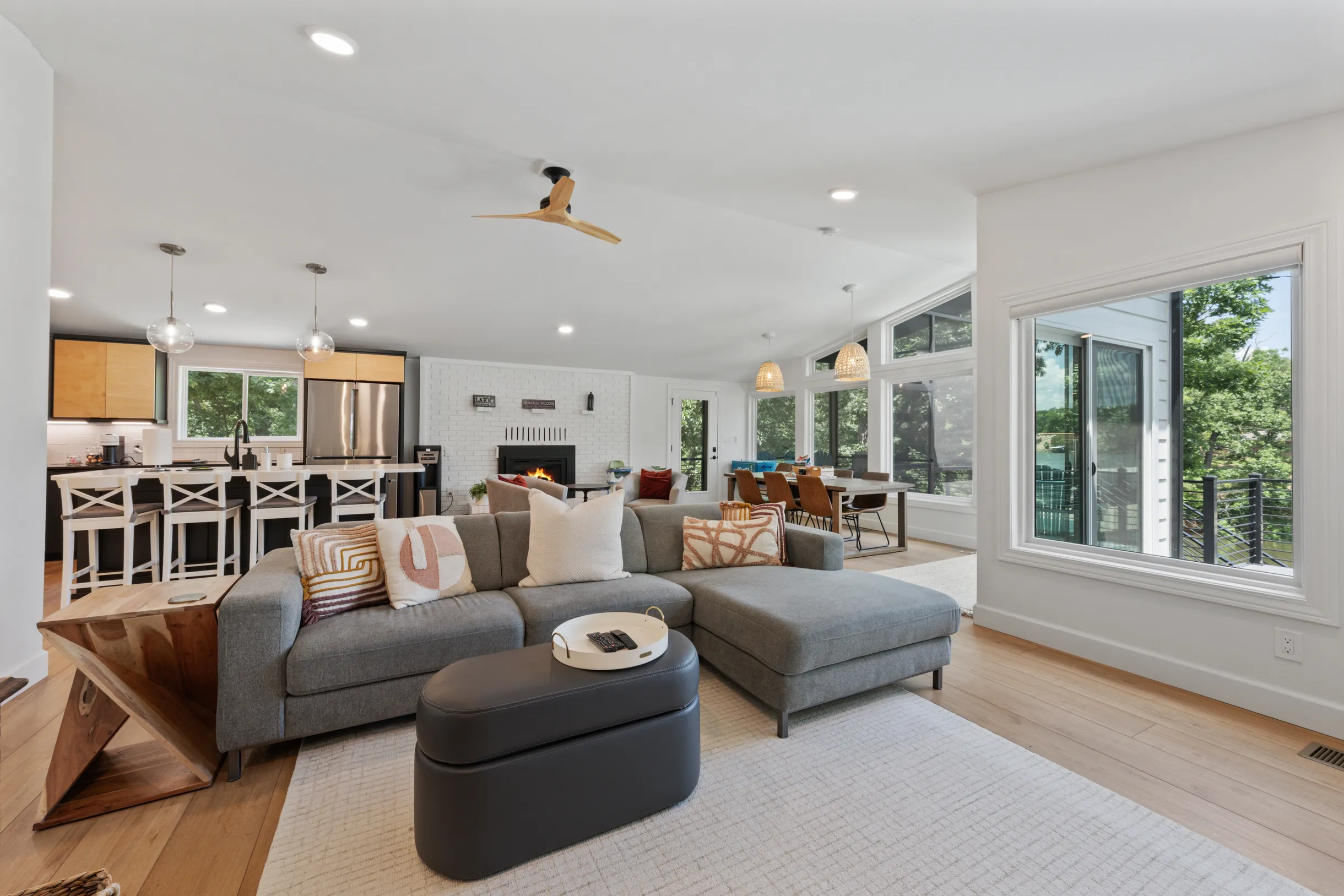 Wander Camdenton Lake #116