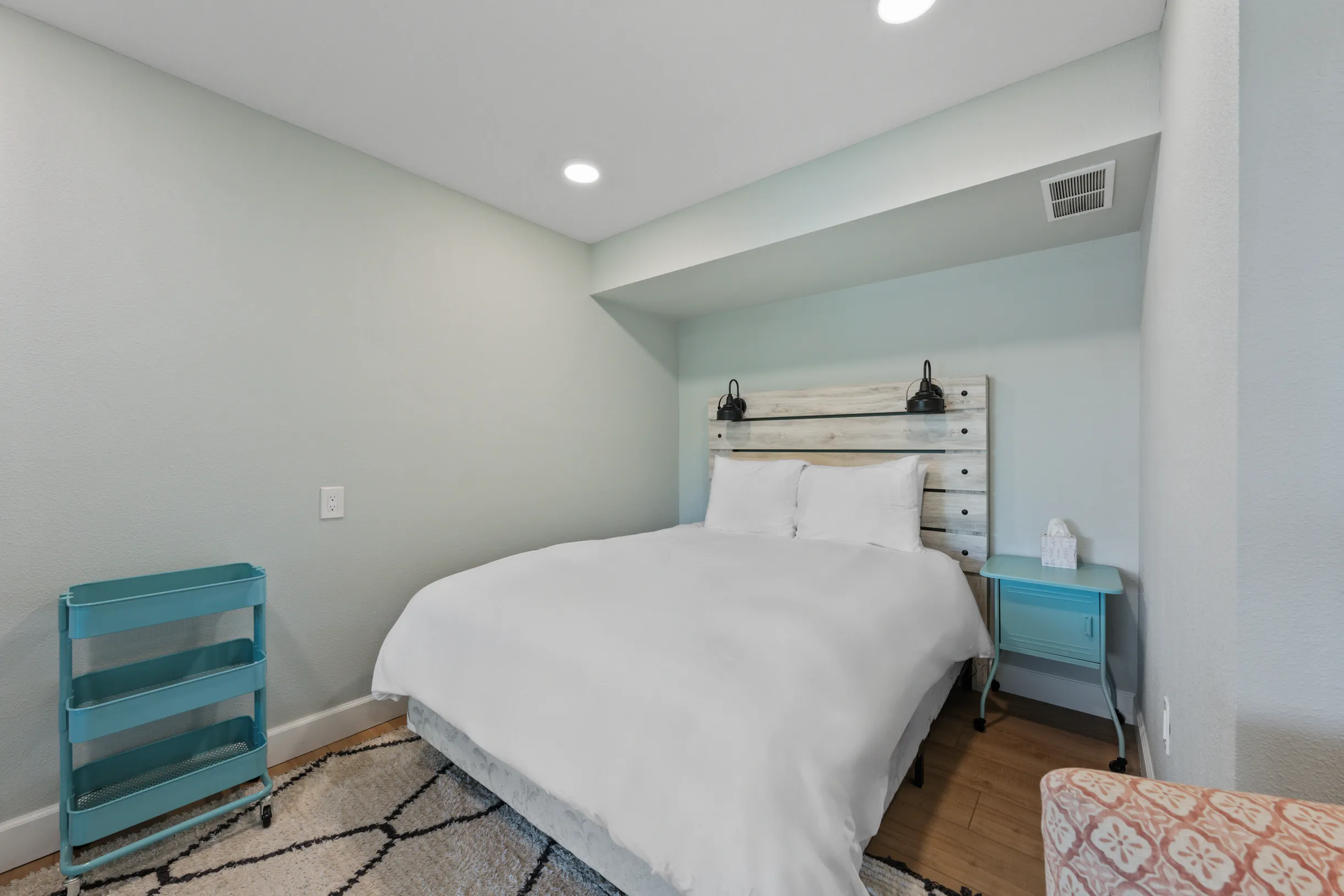 Wander Camdenton Lake #38