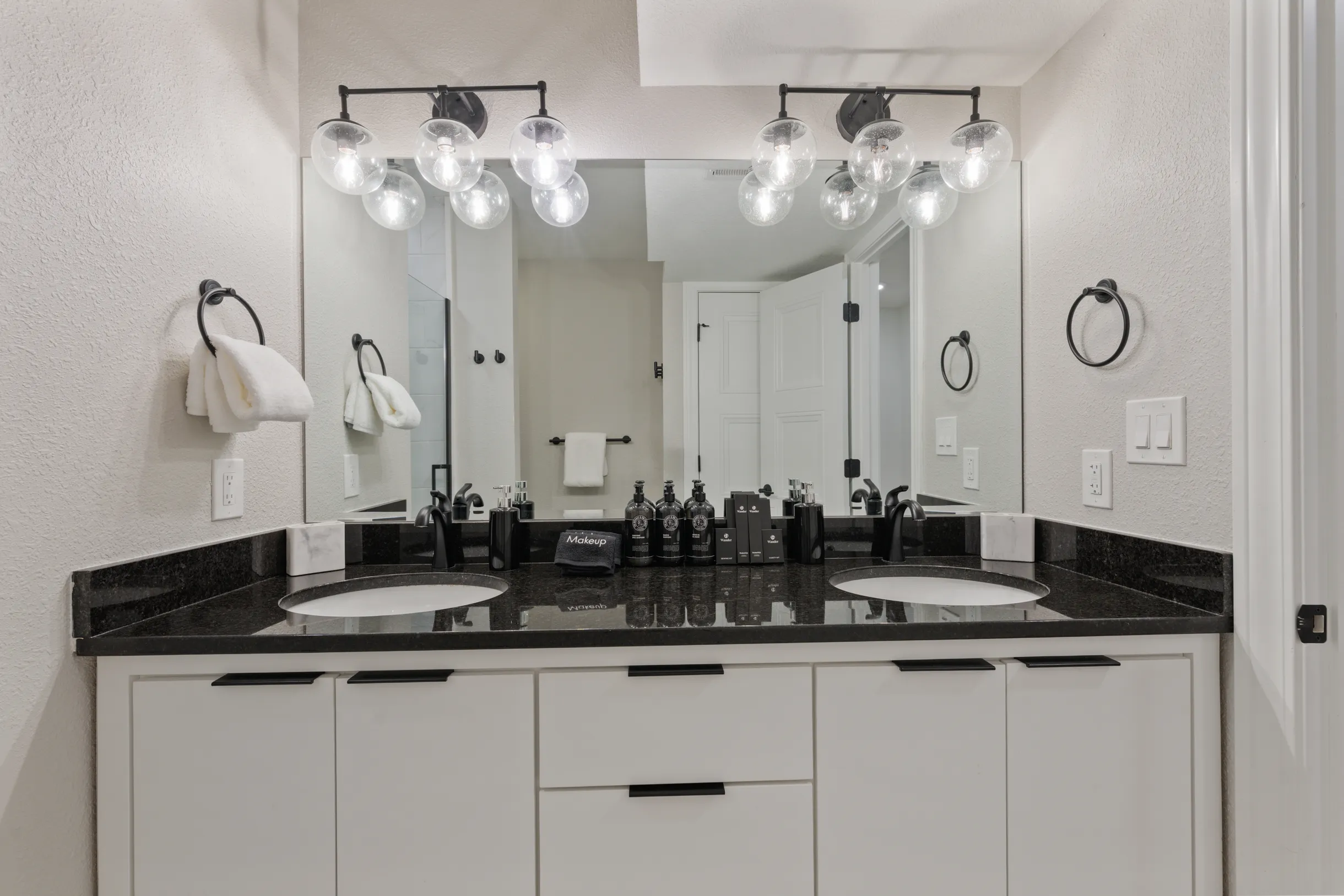 Wander Camdenton Lake #17