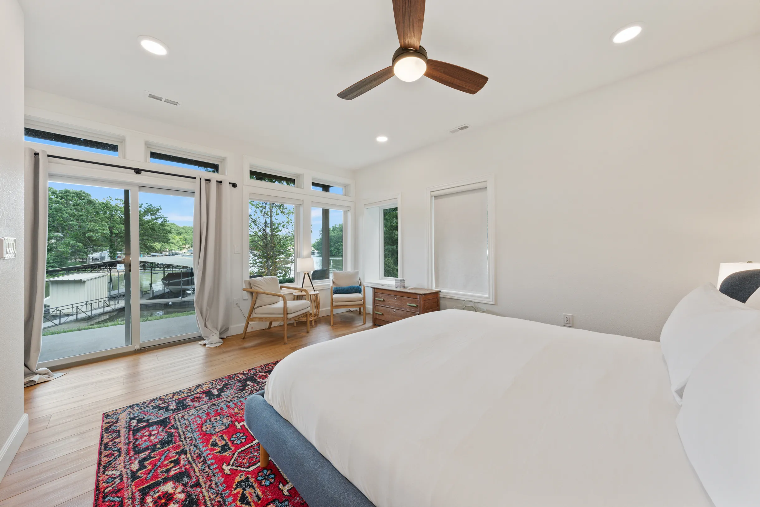 Wander Camdenton Lake #83