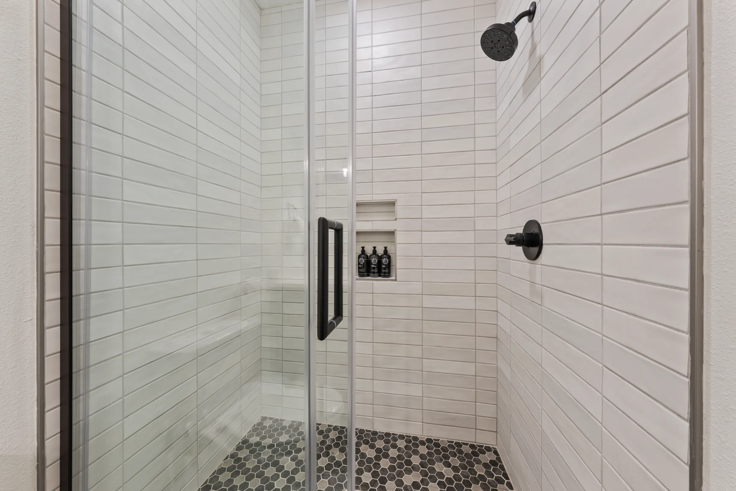 Wander Camdenton Lake #64