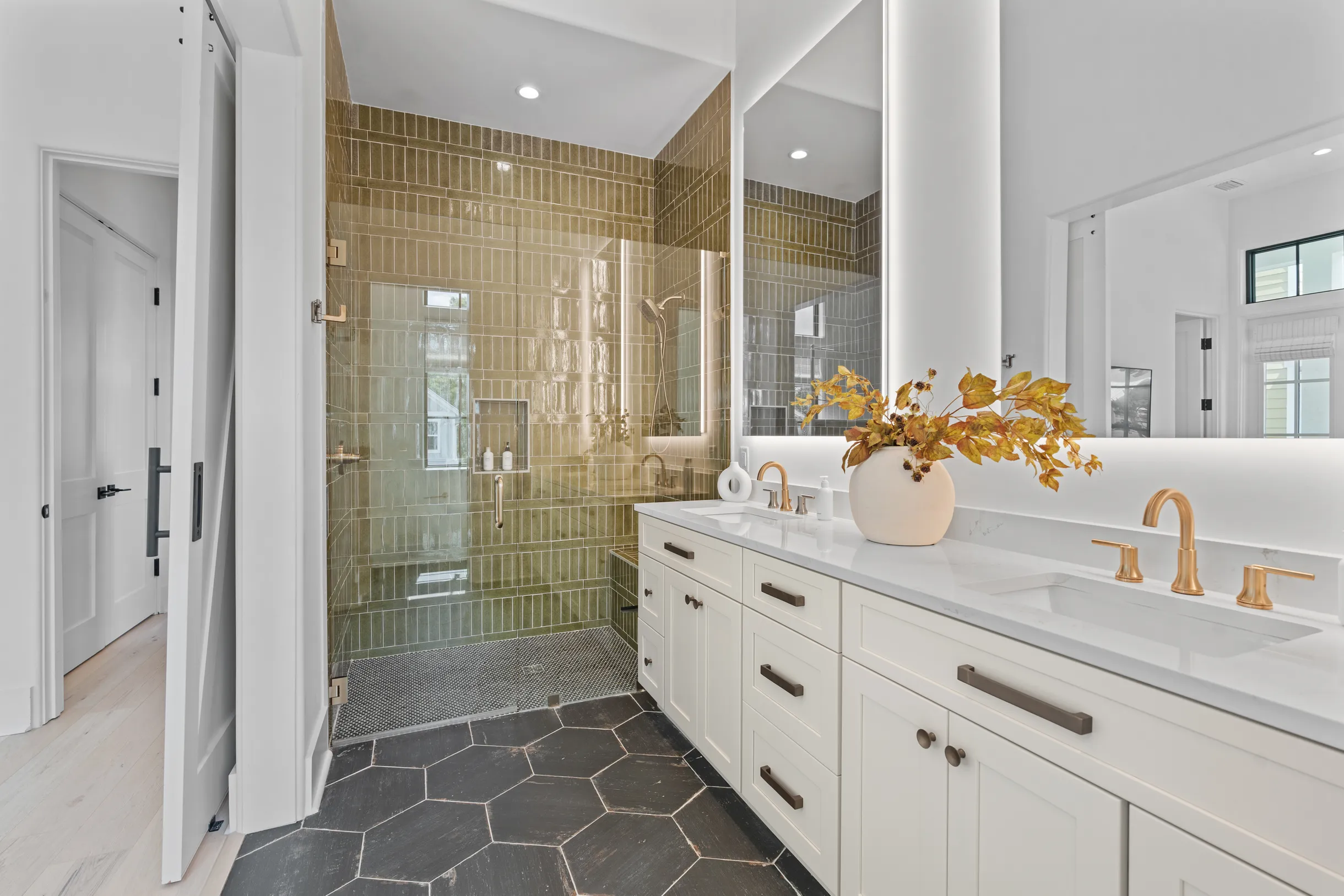 Wander Inlet Coast #52