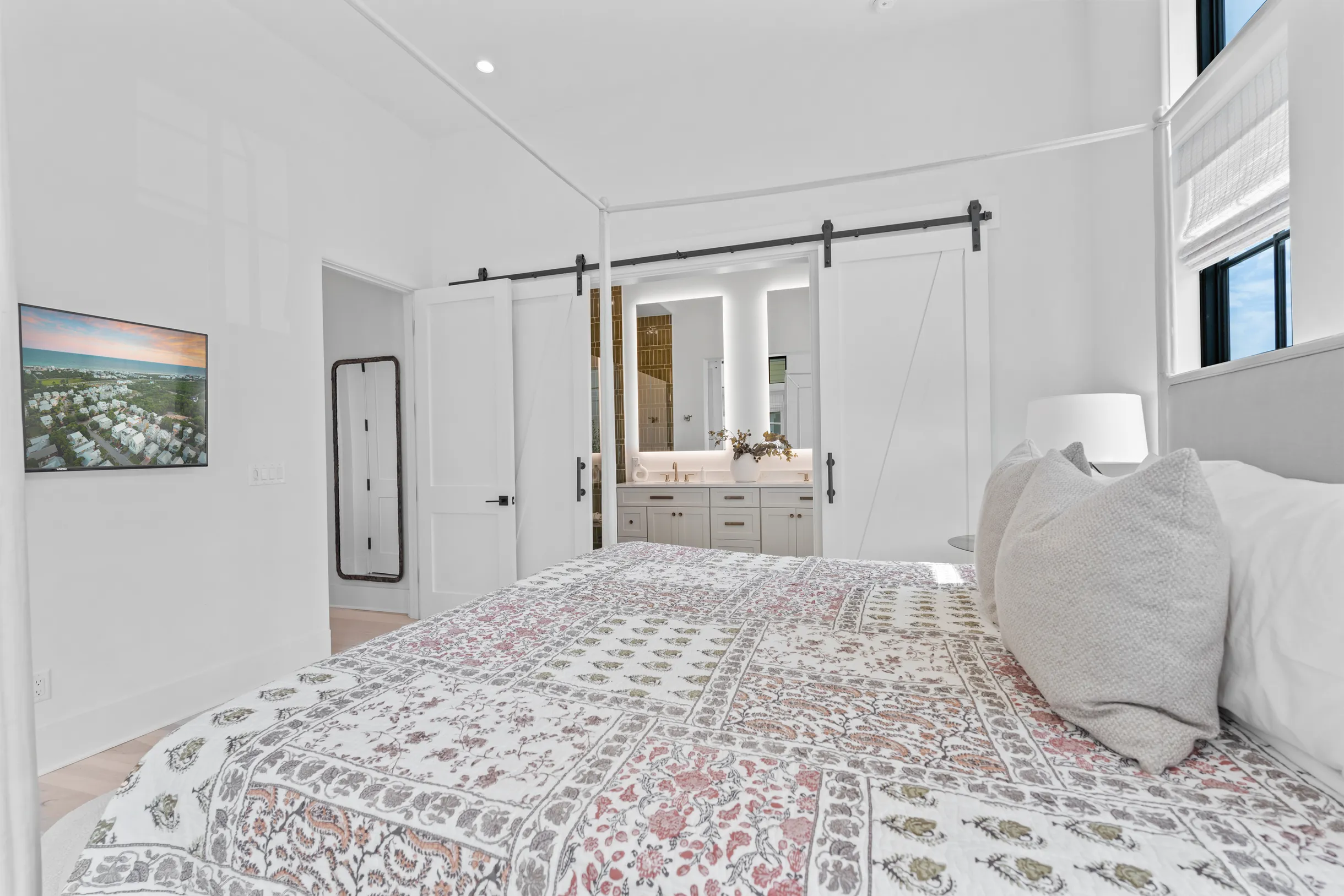 Wander Inlet Coast #84