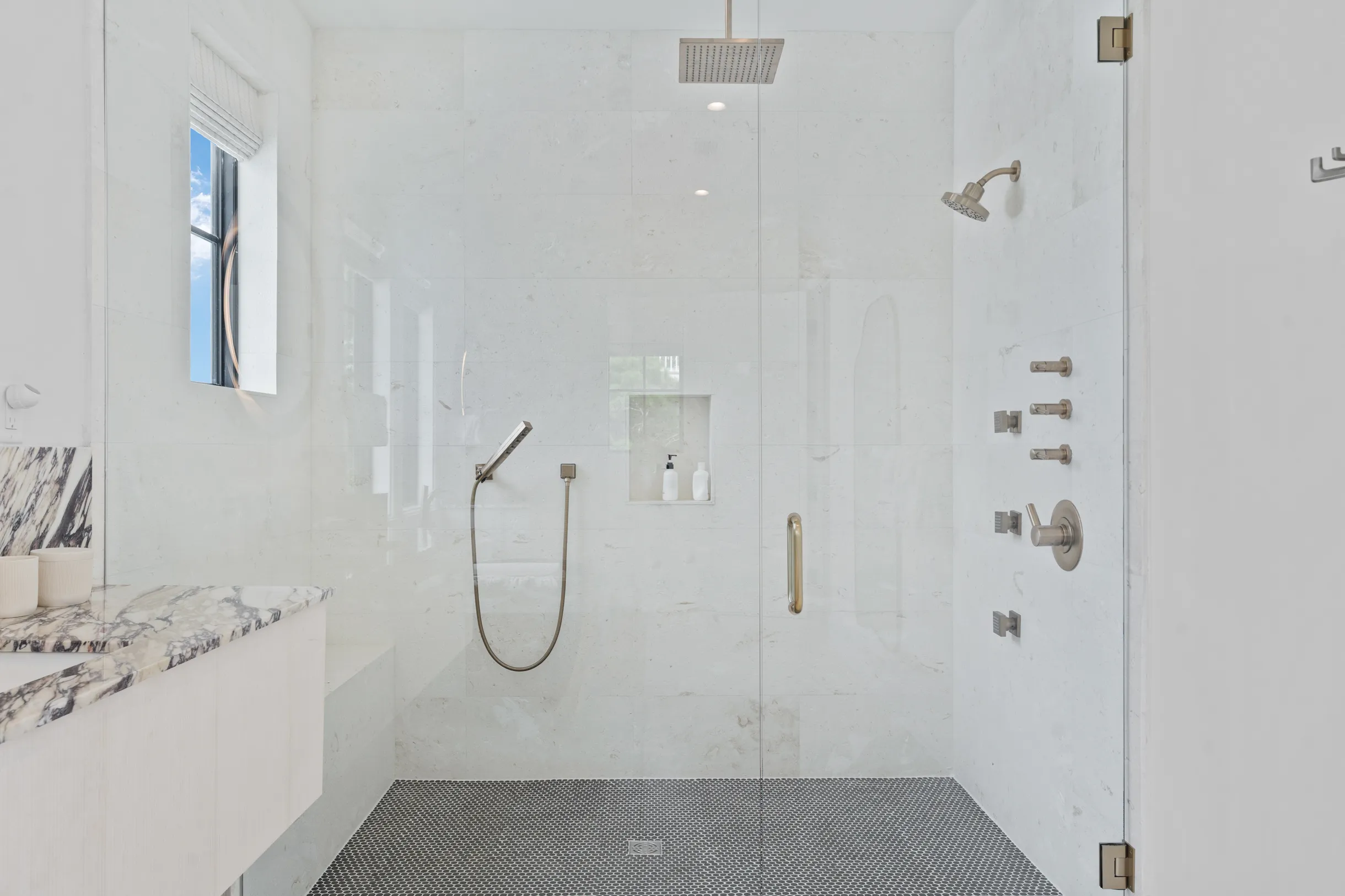 Wander Inlet Coast #86