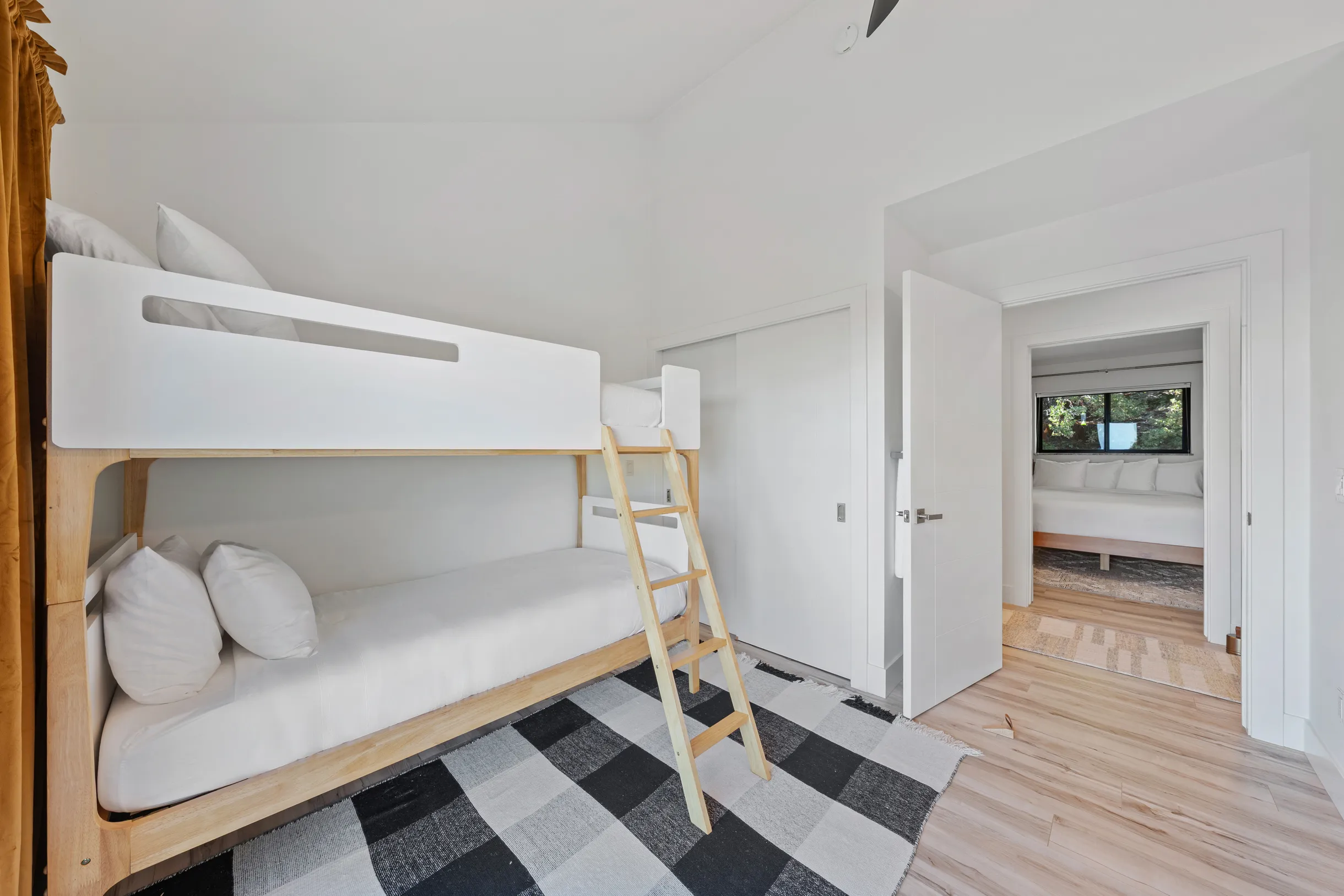 Wander Nevada City Vista #31