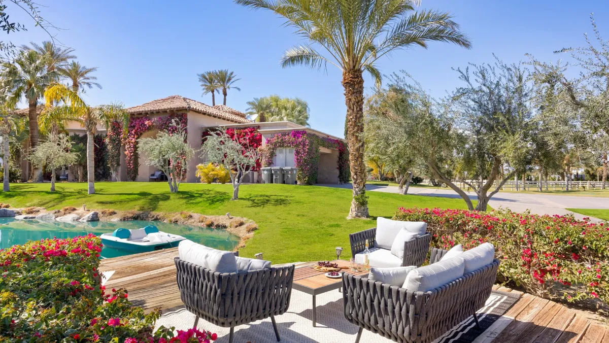 Mirabella Estate with Private Lake #28