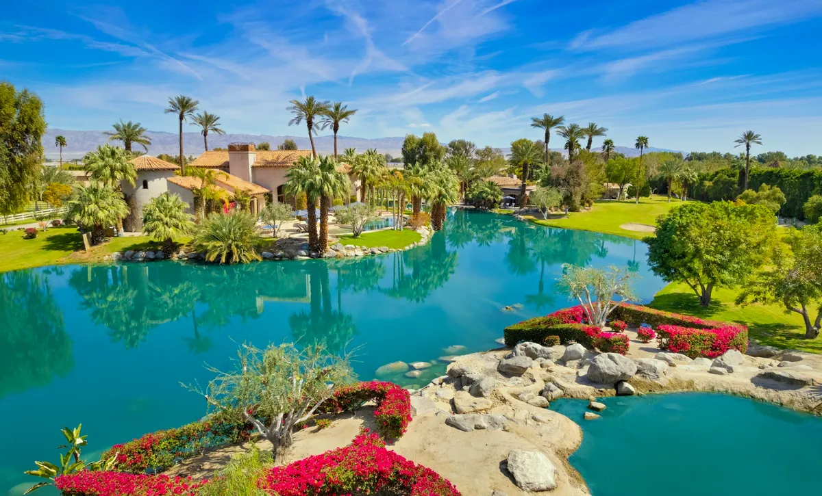 Mirabella Estate with Private Lake #30