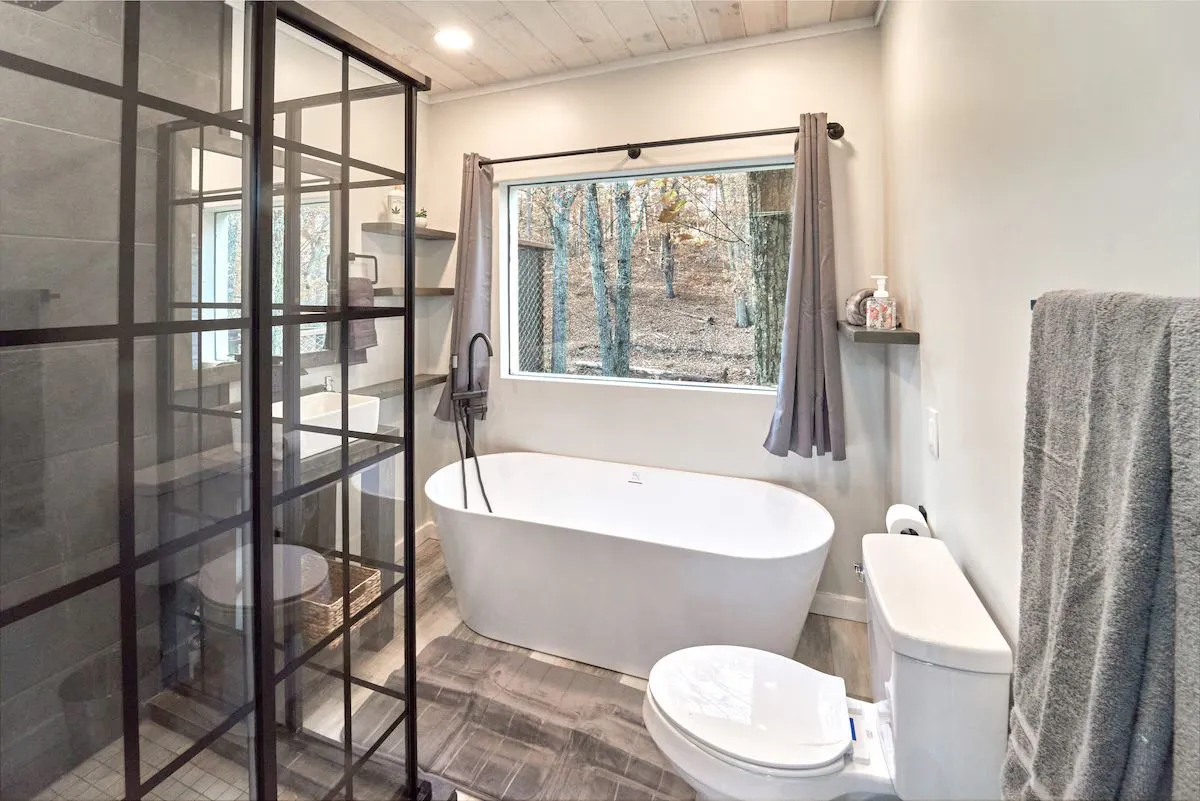 Wander Sevierville Woods #7