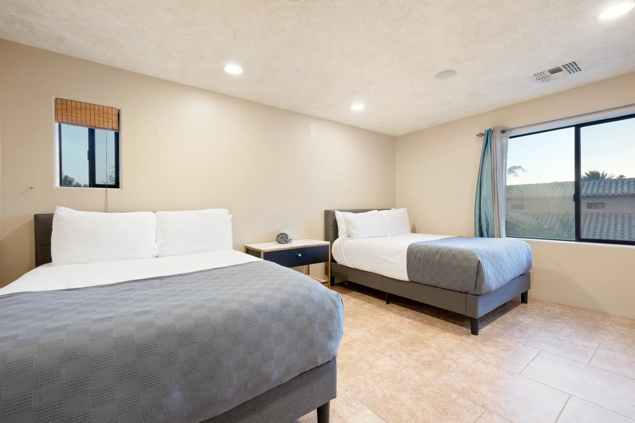 Mirabella Estate with Private Lake #14