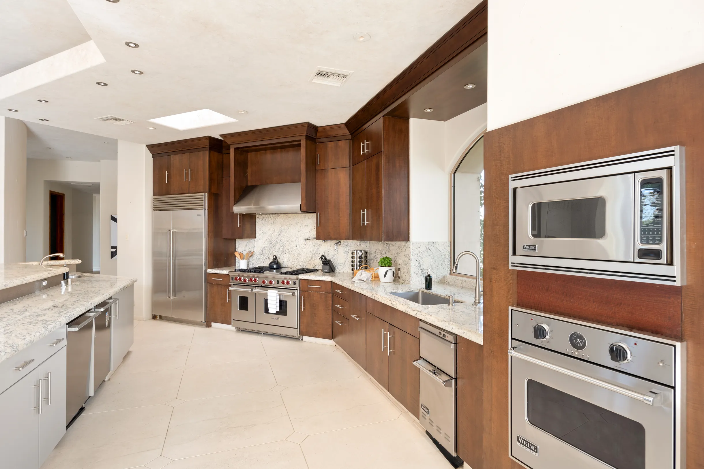 Mirabella Estate with Private Lake #55