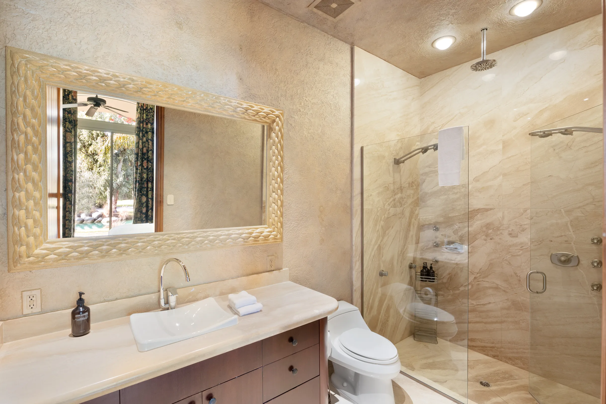 Mirabella Estate with Private Lake #17