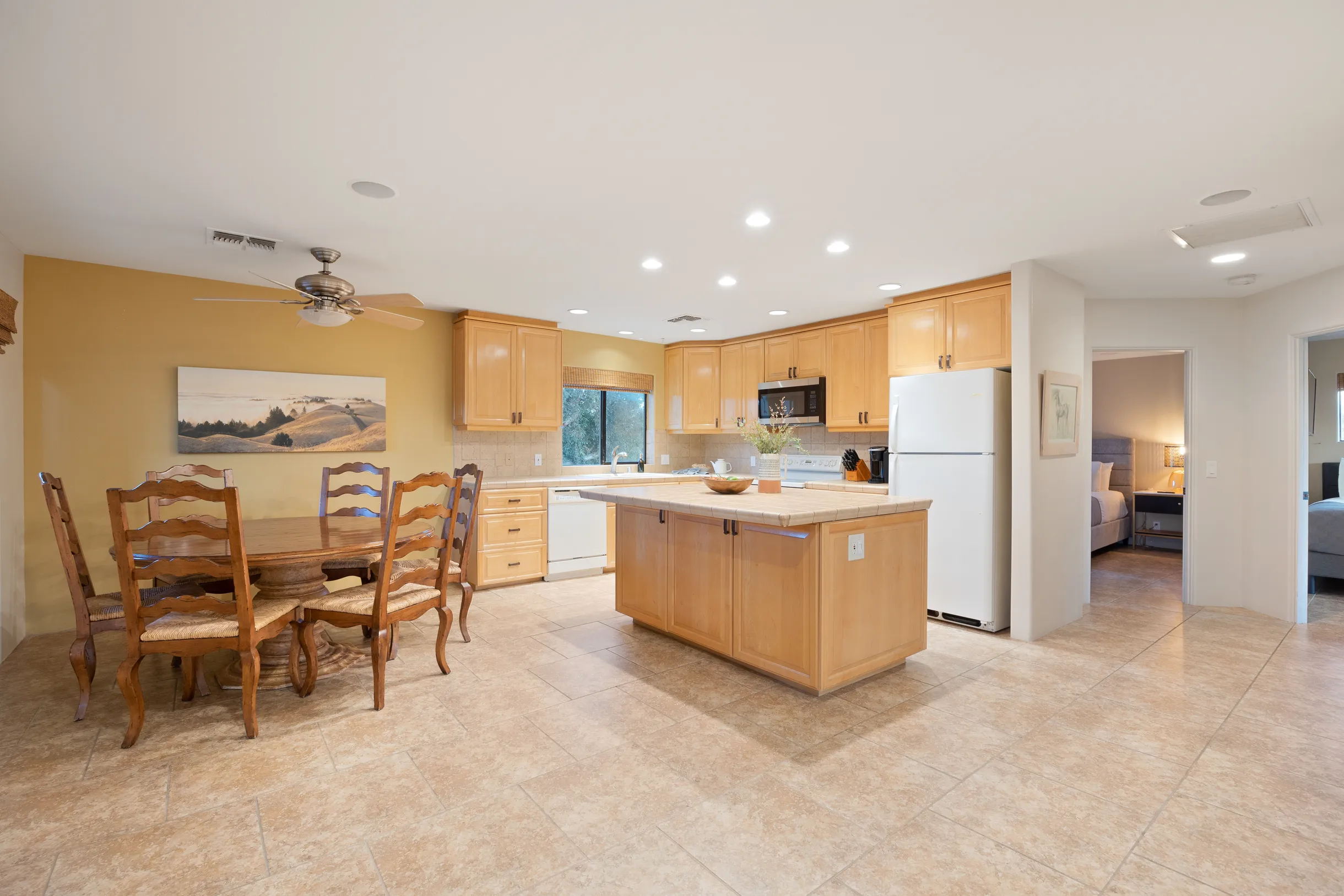 Mirabella Estate with Private Lake #23