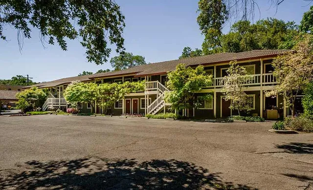The Jack London Lodge