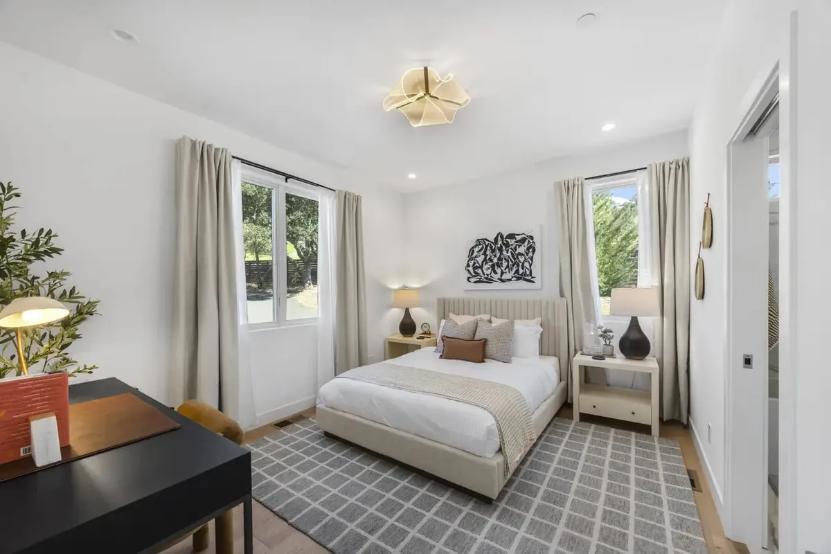 Bedroom 3 image
