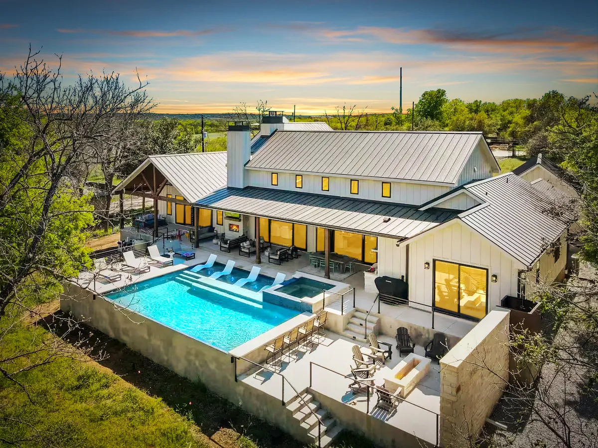 Wander Cottonwood Shores