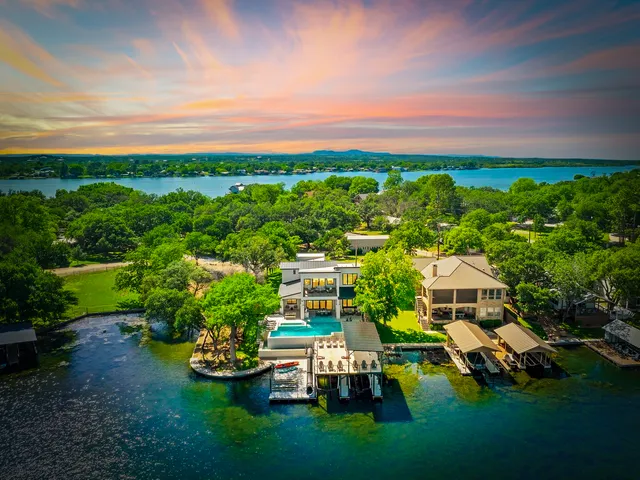 Wander Highland Shores #4