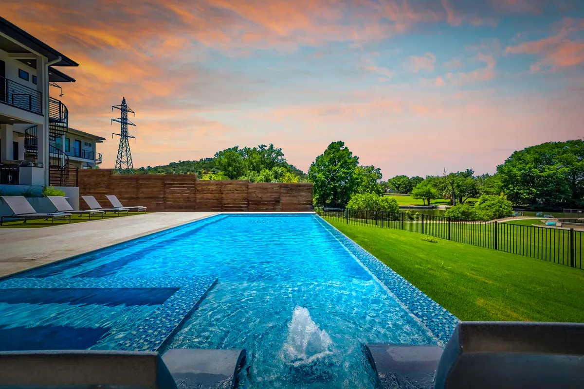 Wander Horseshoe Bay Breeze