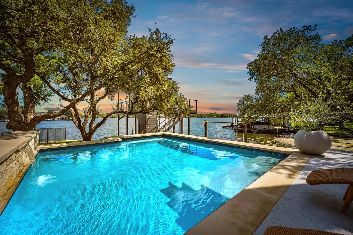 Wander Marble Falls Crest #34