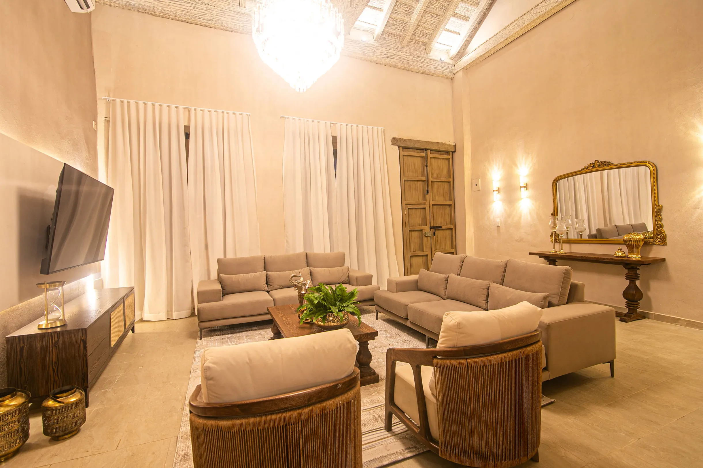 Wander Cartagena Garden #52