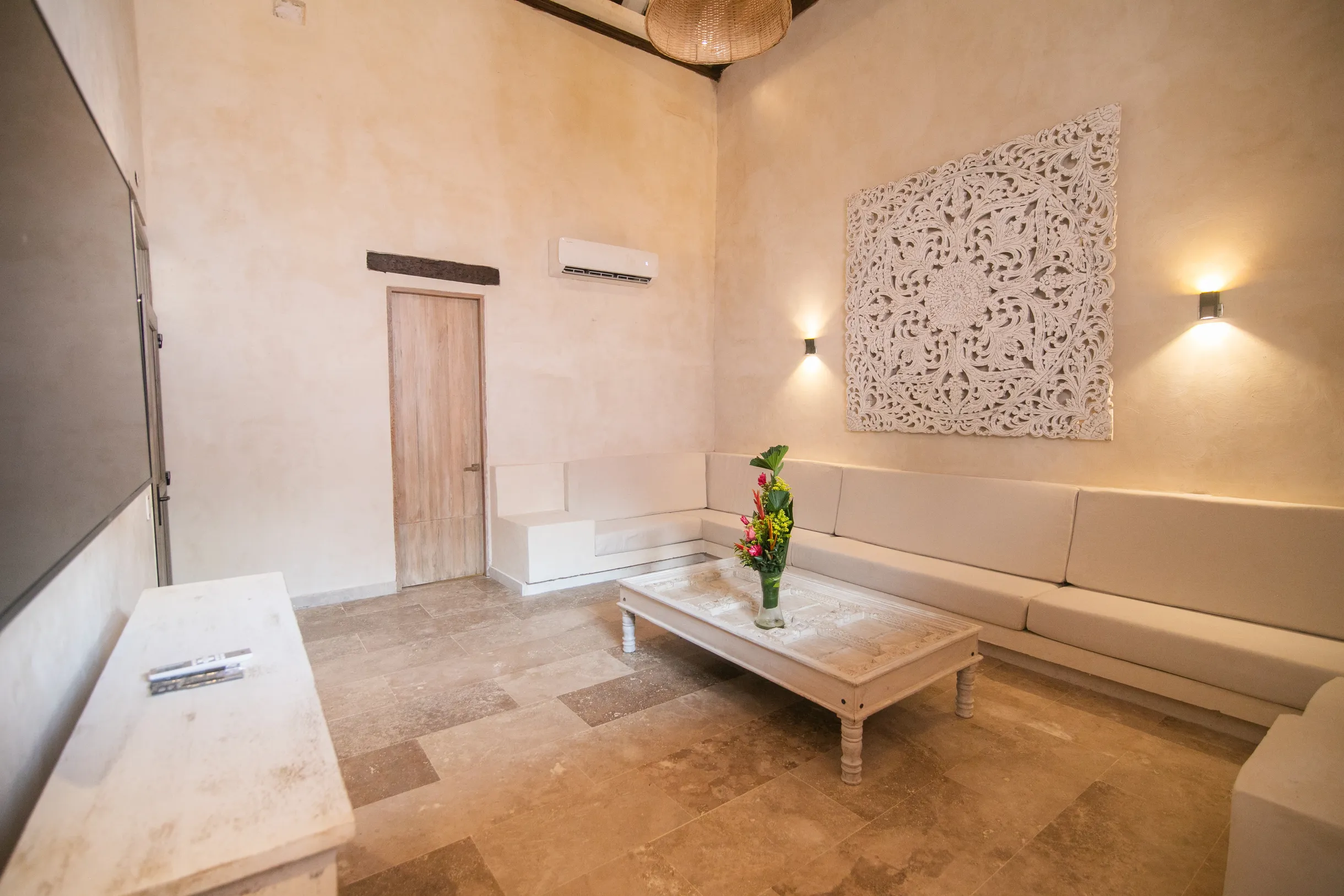 Wander Cartagena Glow #37