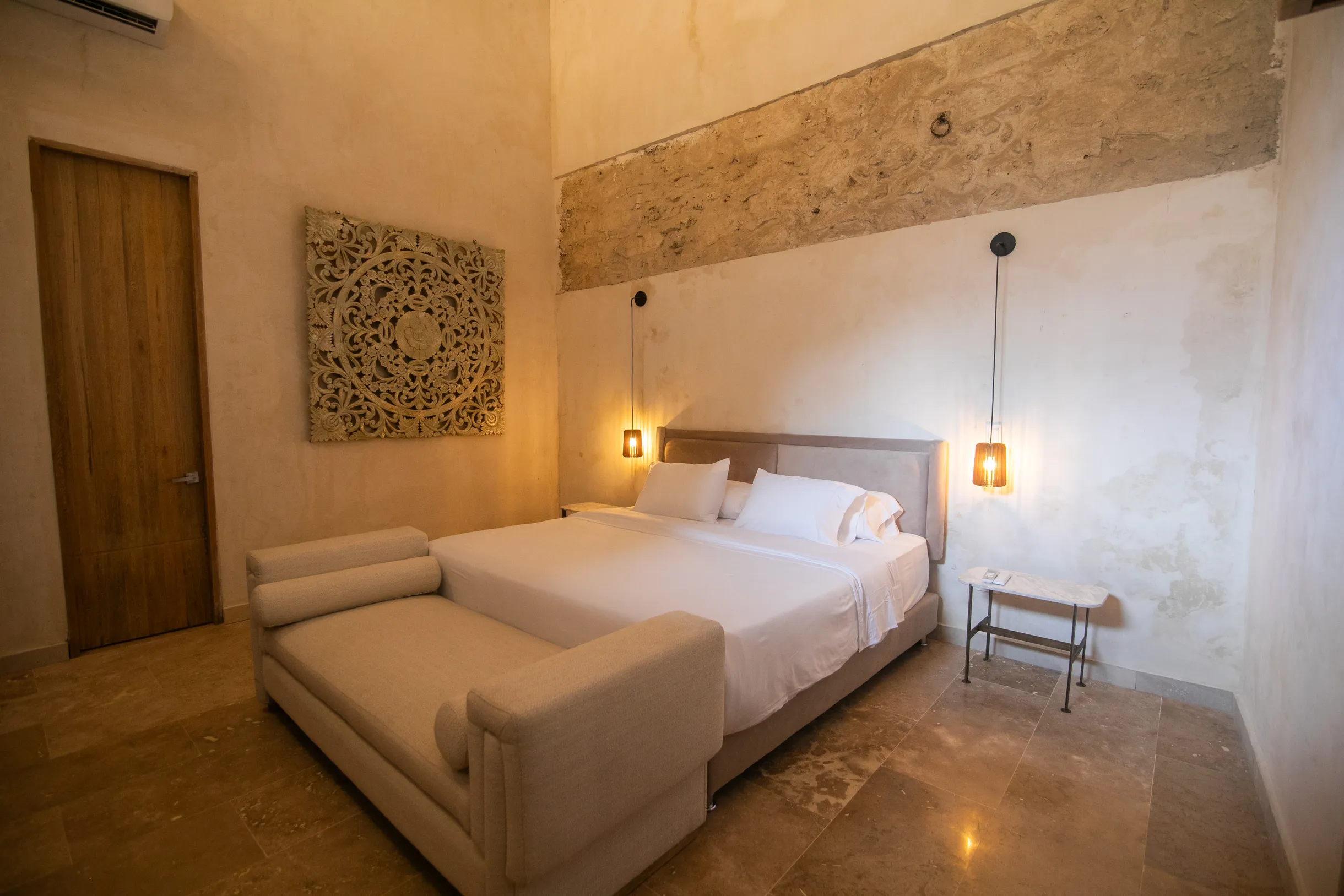 Wander Cartagena Glow #23