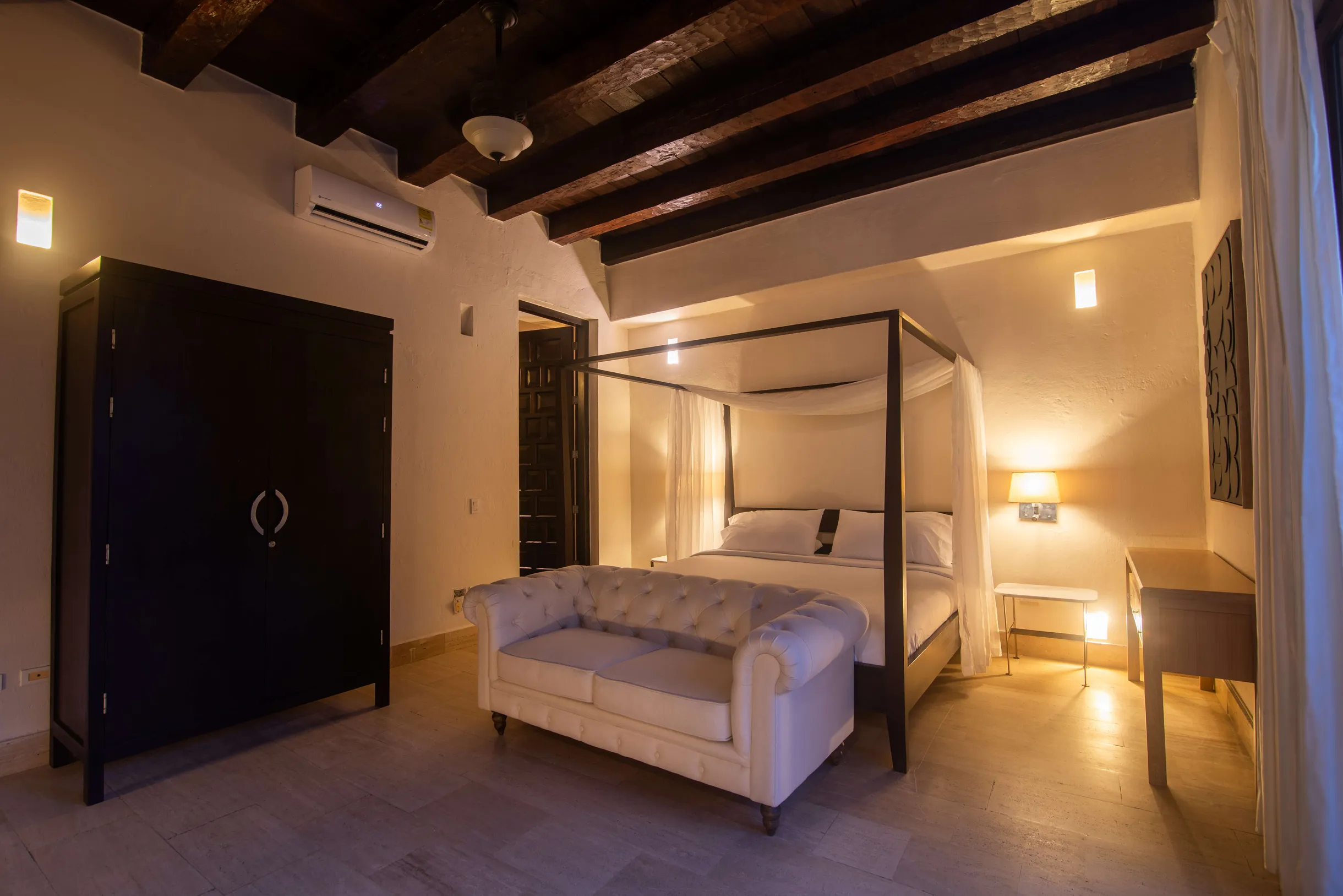 Wander Cartagena Sol #27