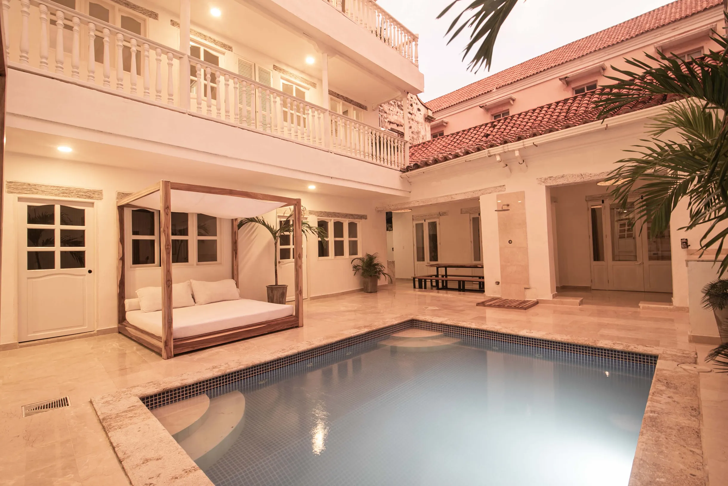 Wander Cartagena Lush