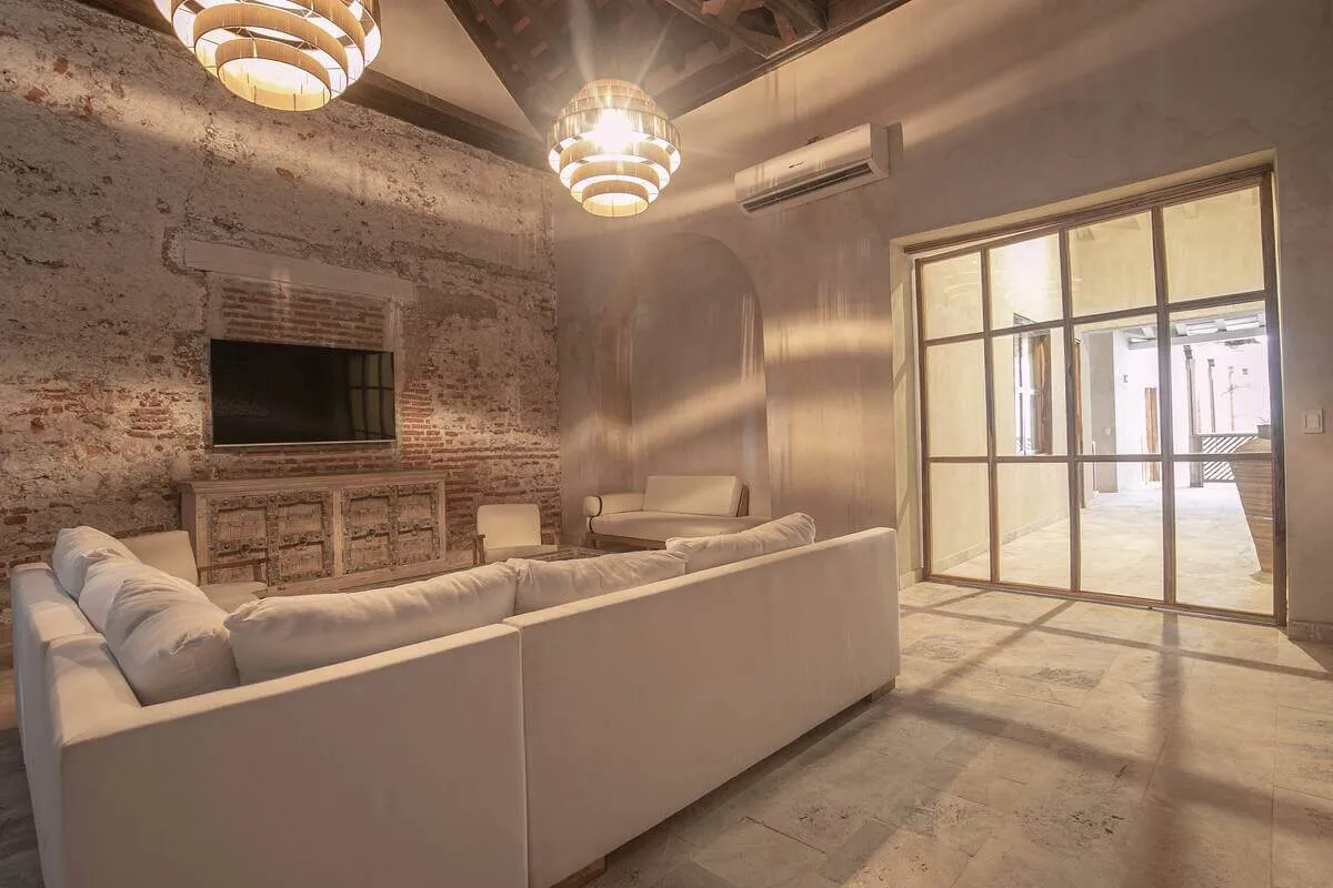 Wander Cartagena Coral #15