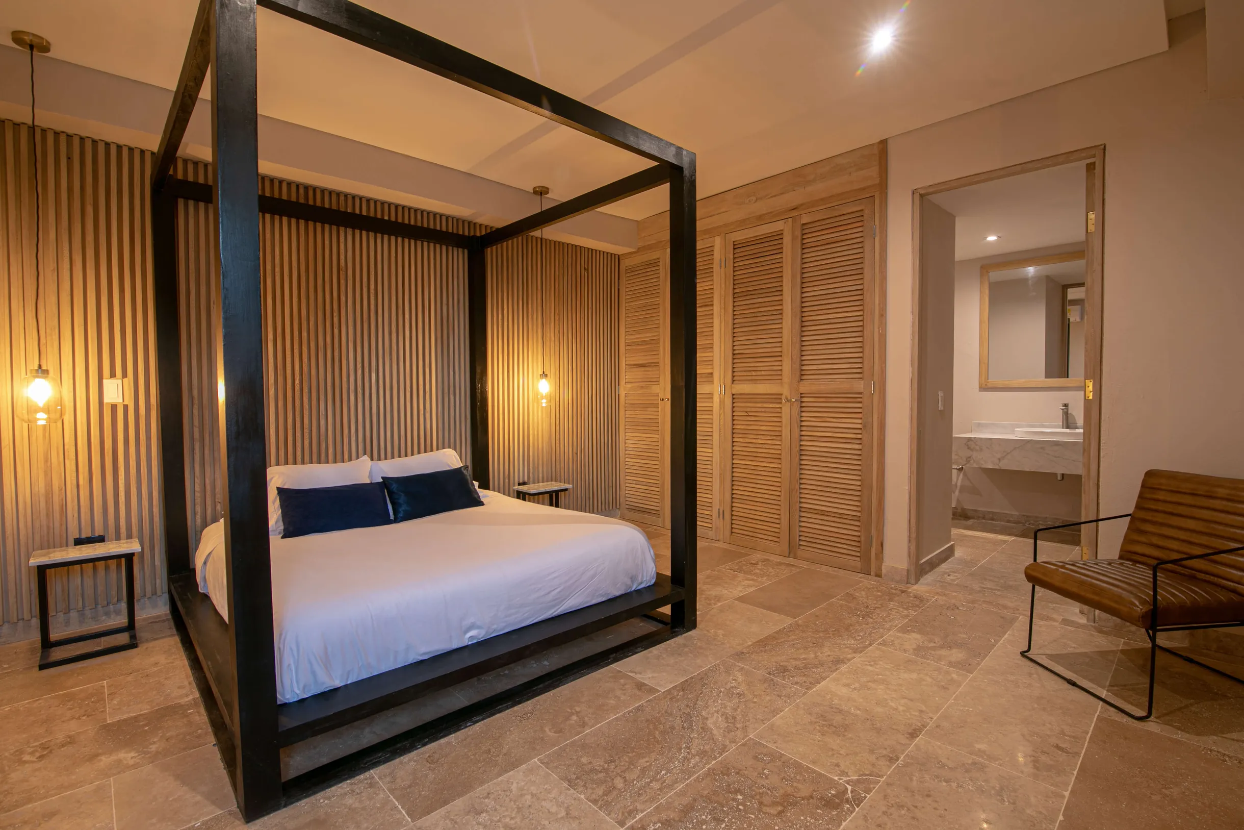 Wander Cartagena Bloom #25