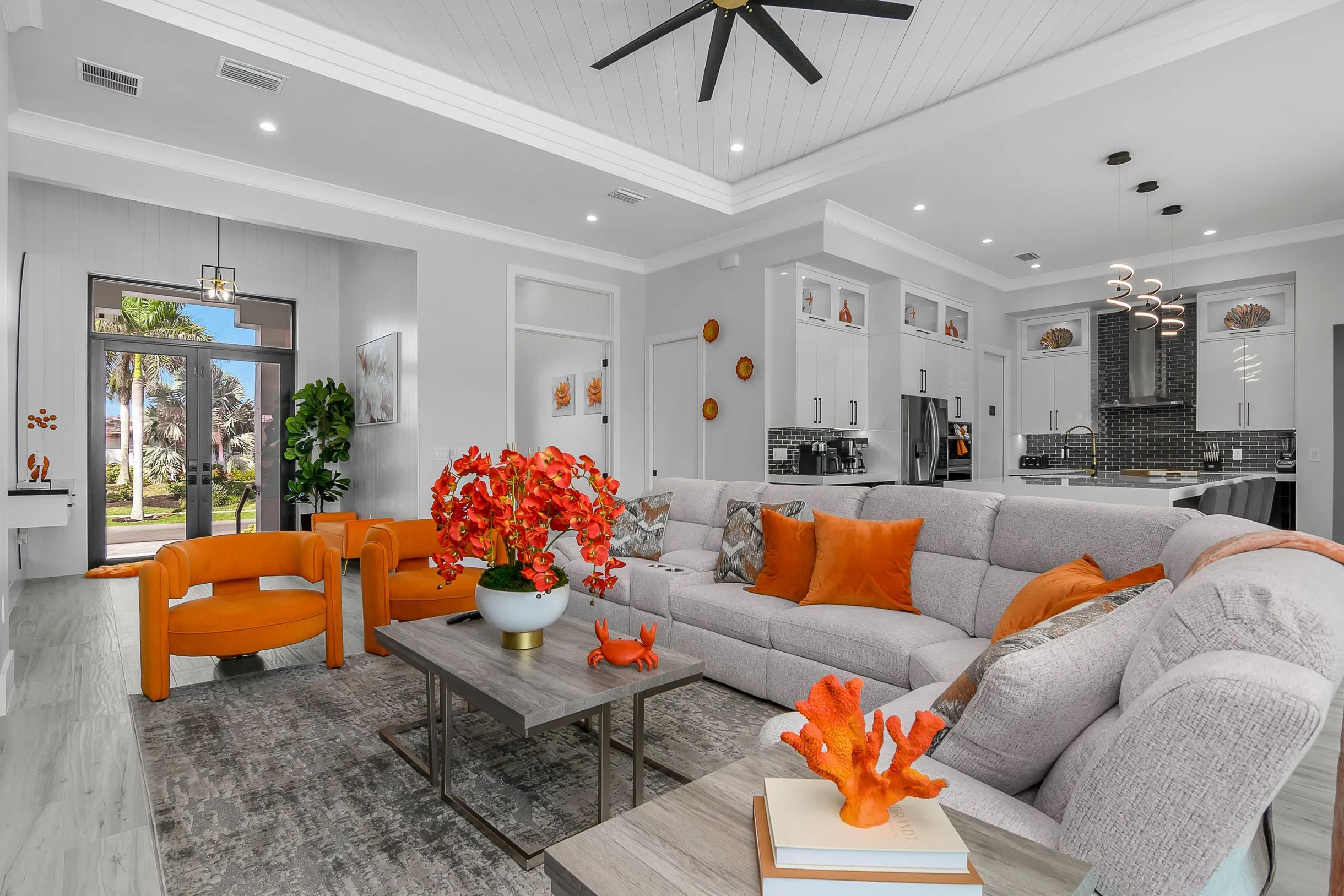 Marco Luxe Retreat / Waterfront #35
