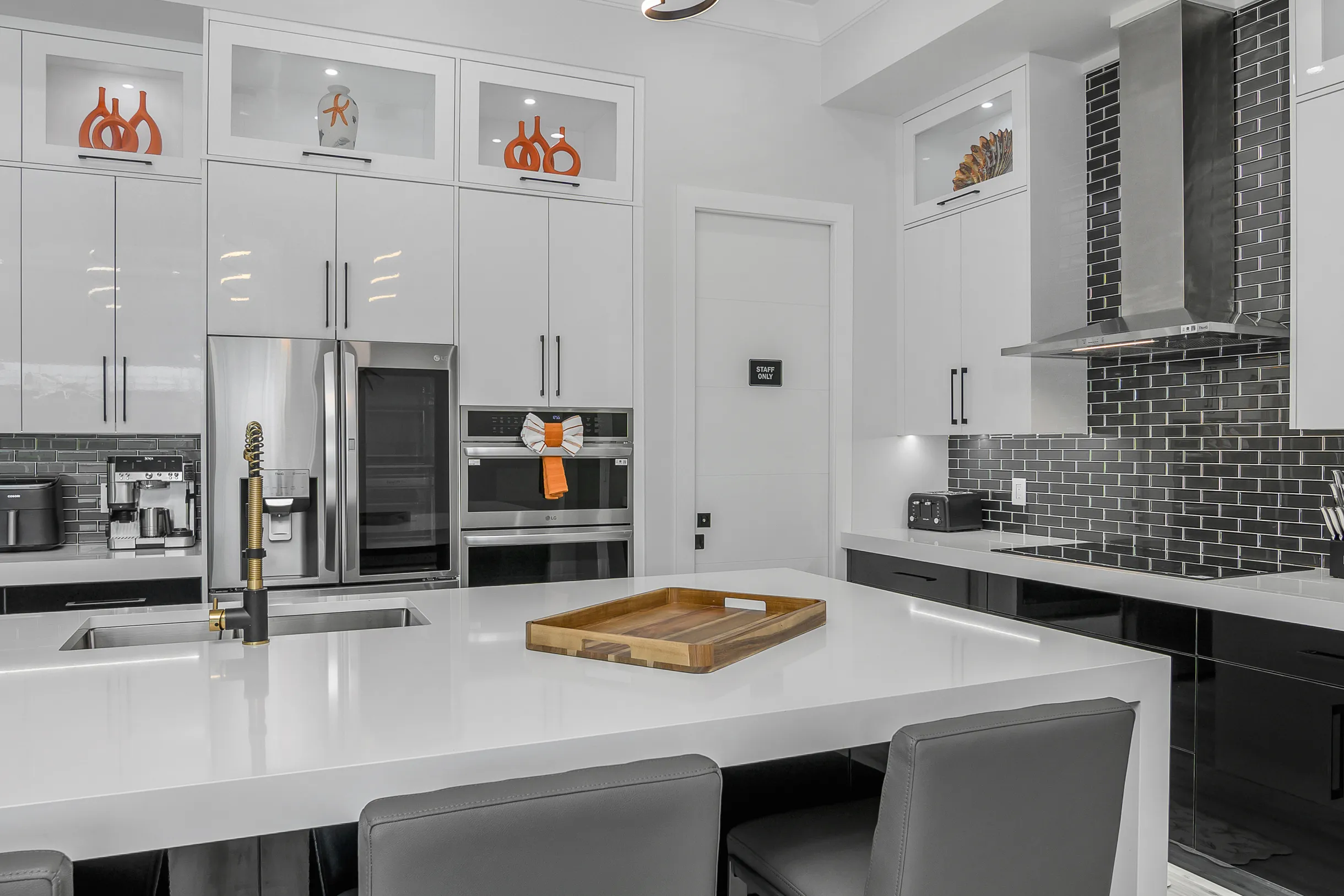 Marco Luxe Retreat / Waterfront #54