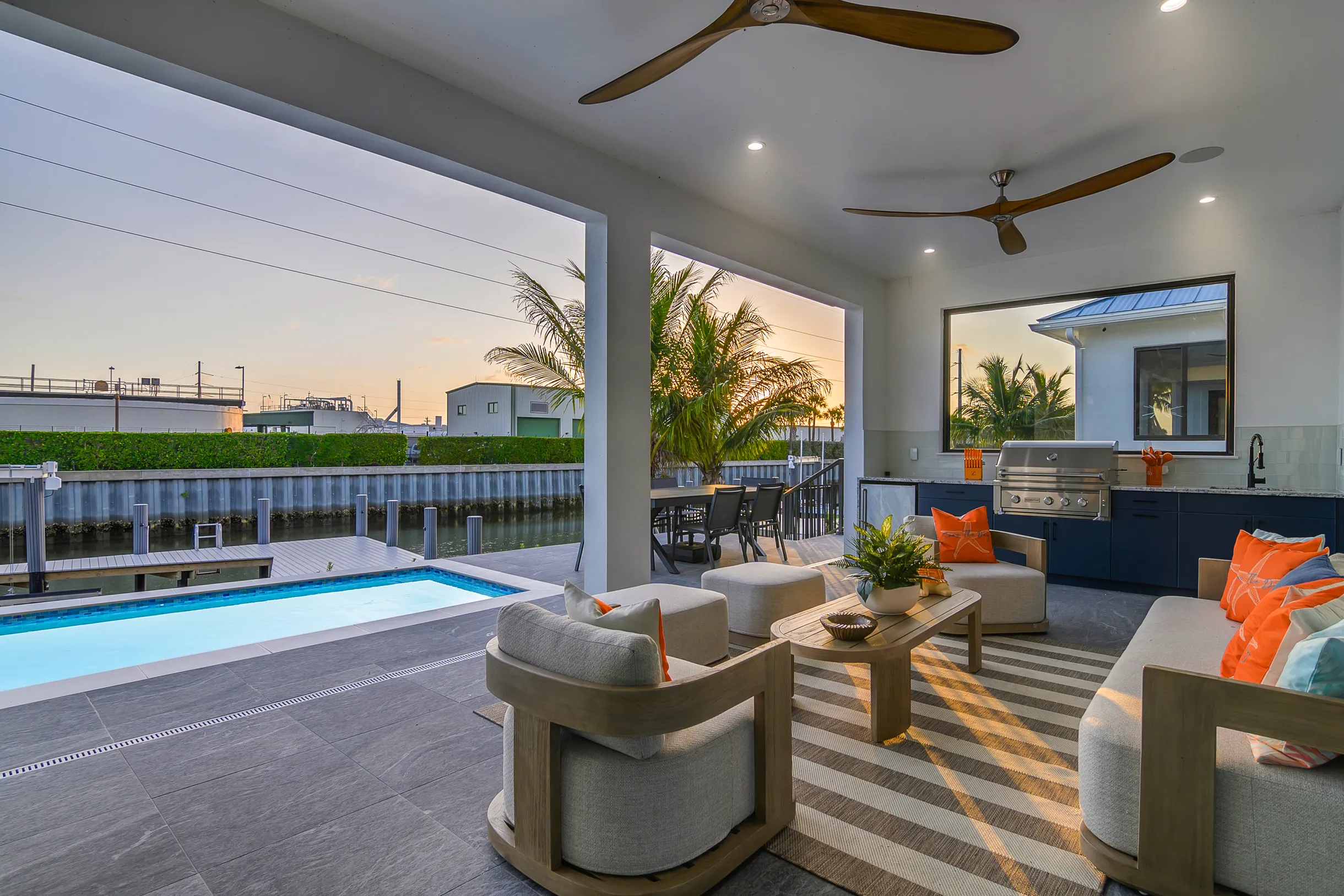 Marco Luxe Retreat / Waterfront #30